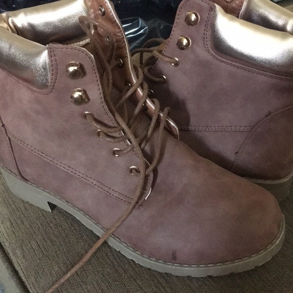 Boots - Picture 1 of 1